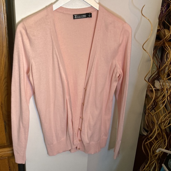 #62 New York & Company 7th Avenue V-Neck Sweater - Picture 5 of 7